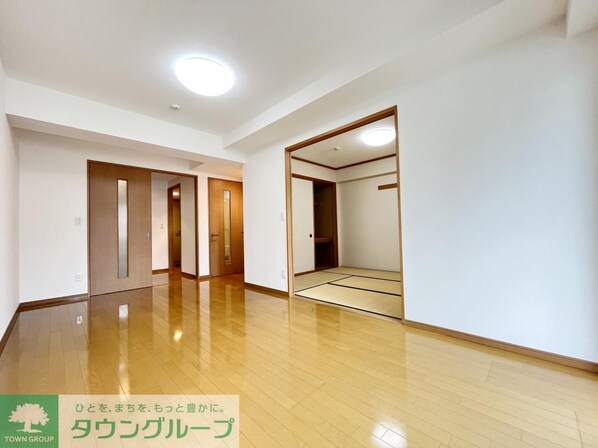 テラス上布田の物件内観写真